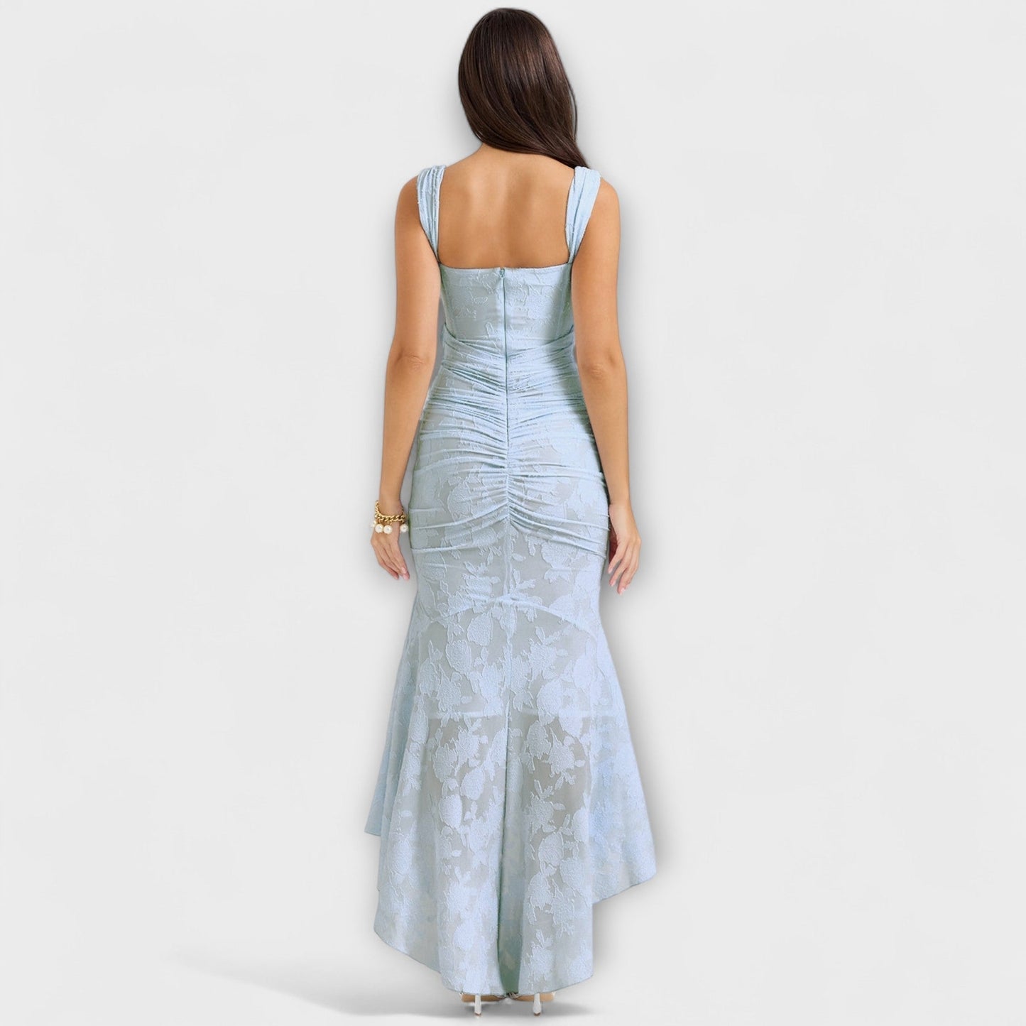 Long Dress with Elegant and Refined Corset