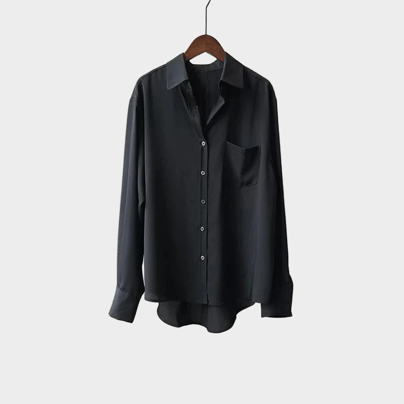 Shirt Blouse with Elegant Line and Modern Detail
