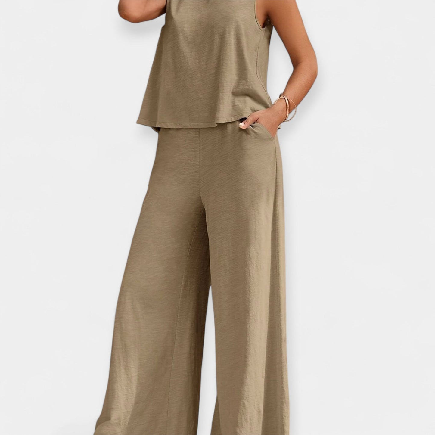 Set of Sleeveless Top and Wide Trousers