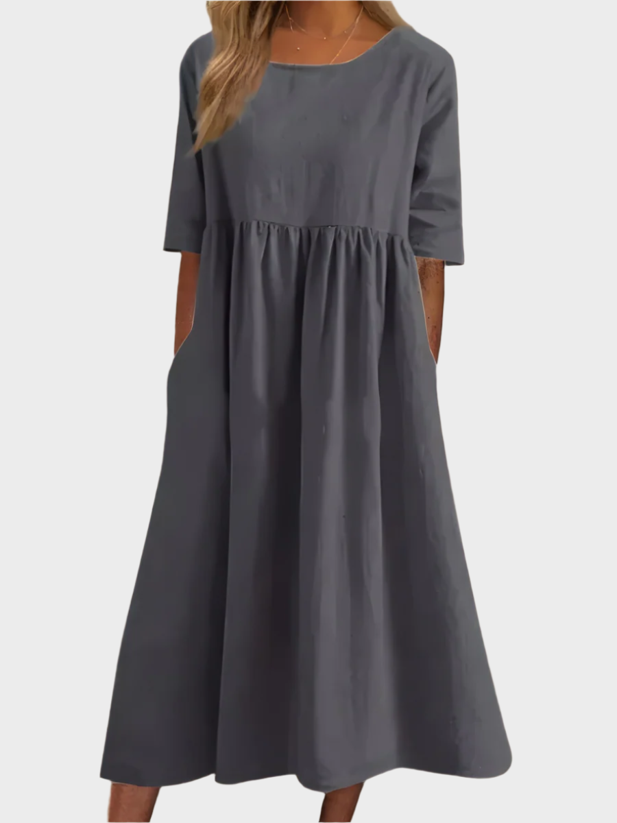 Linen Dress with Short Sleeves and Airy Line