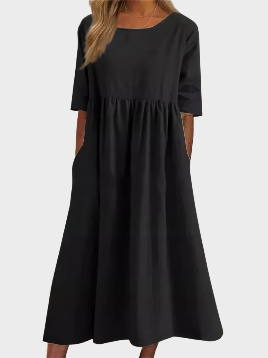 Linen Dress with Short Sleeves and Airy Line