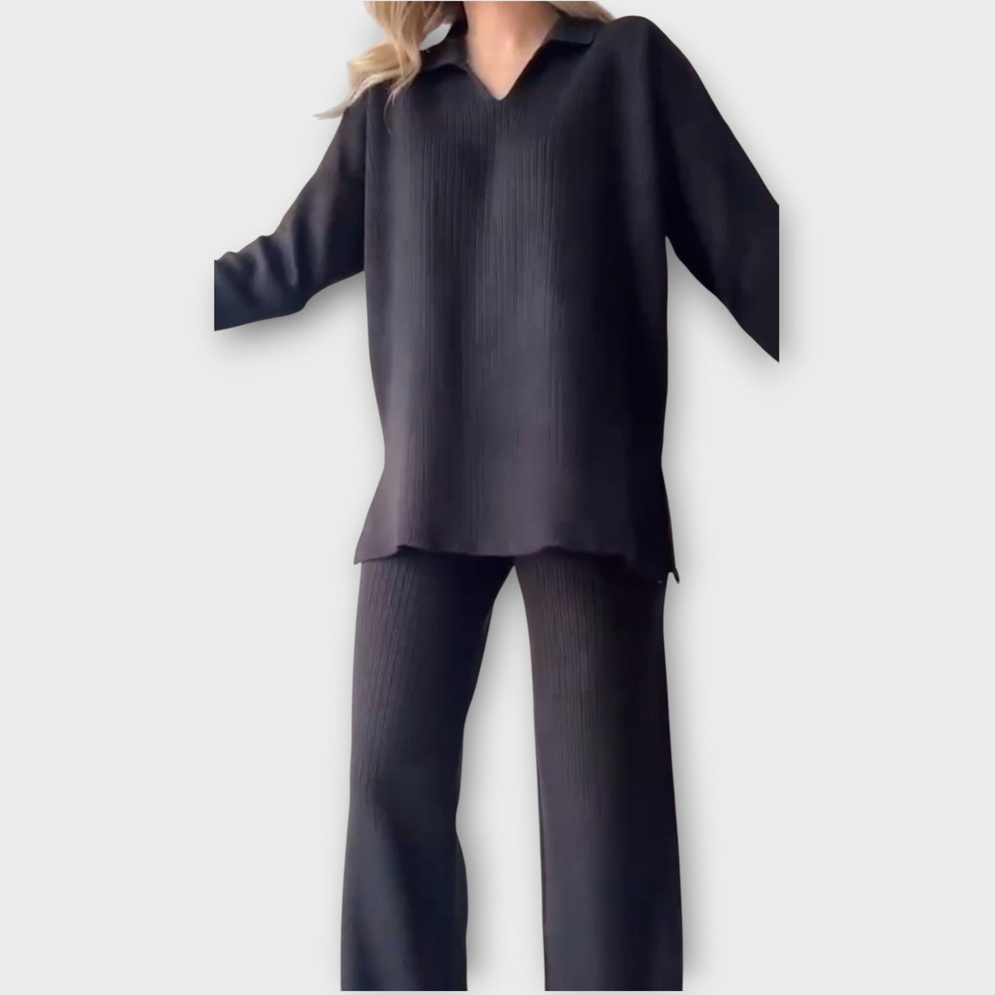 Relaxed Two-Piece Lounge Set