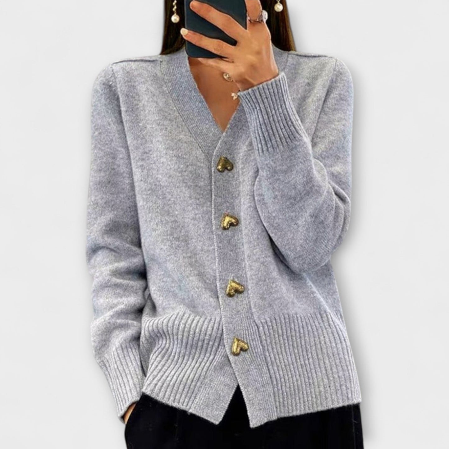 Marij – Women's V-Neck Sweater in Vintage Style