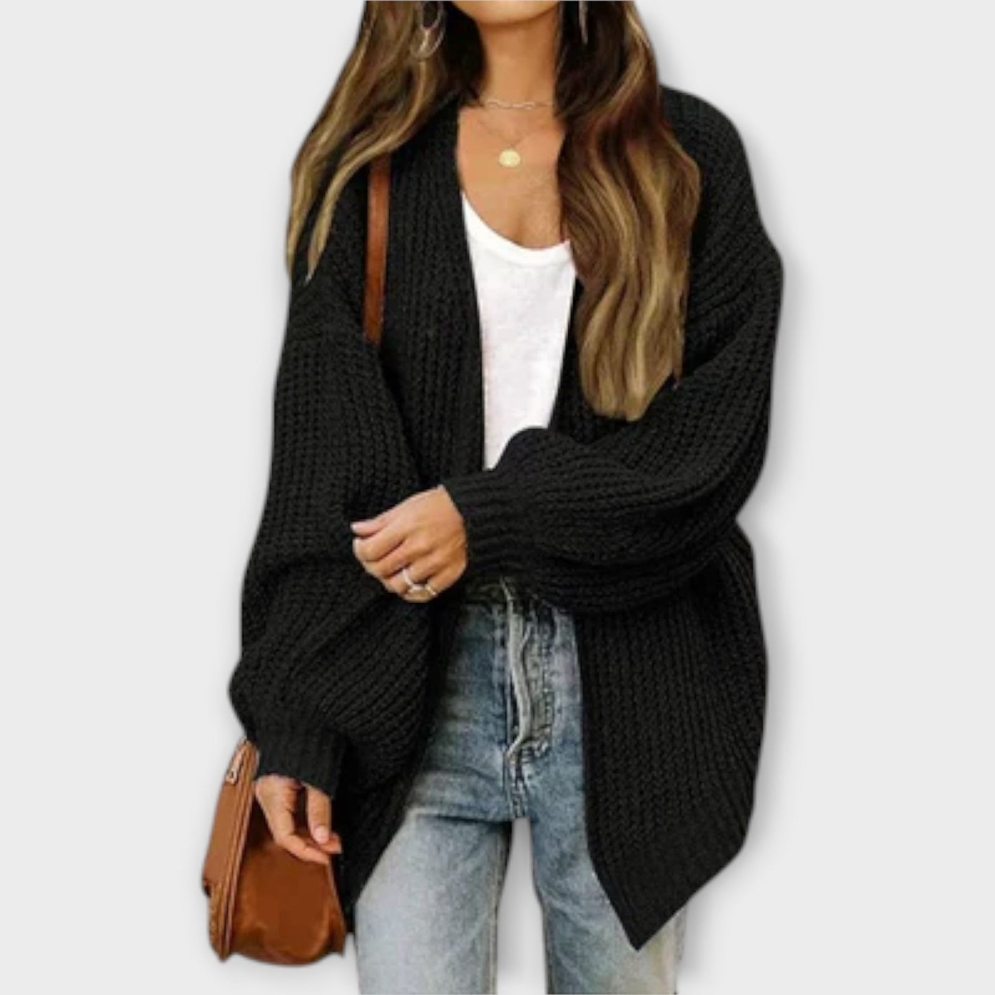 Leppa - Comfortable Knitted Scarf